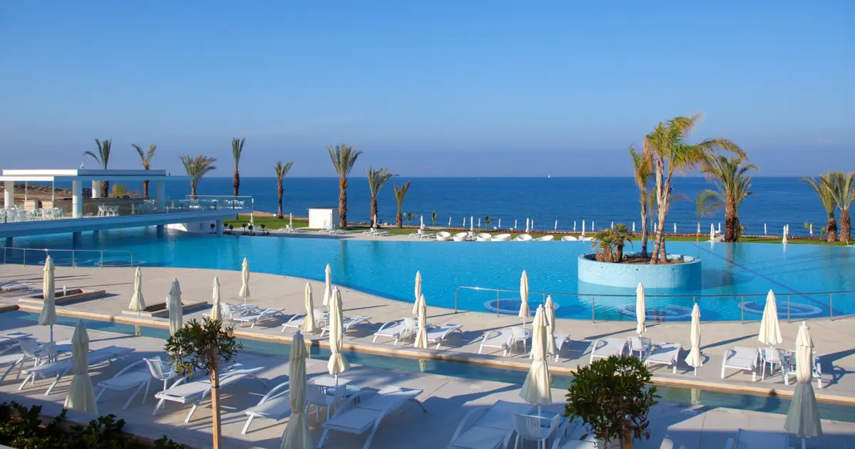 King Evelthon Beach Hotel