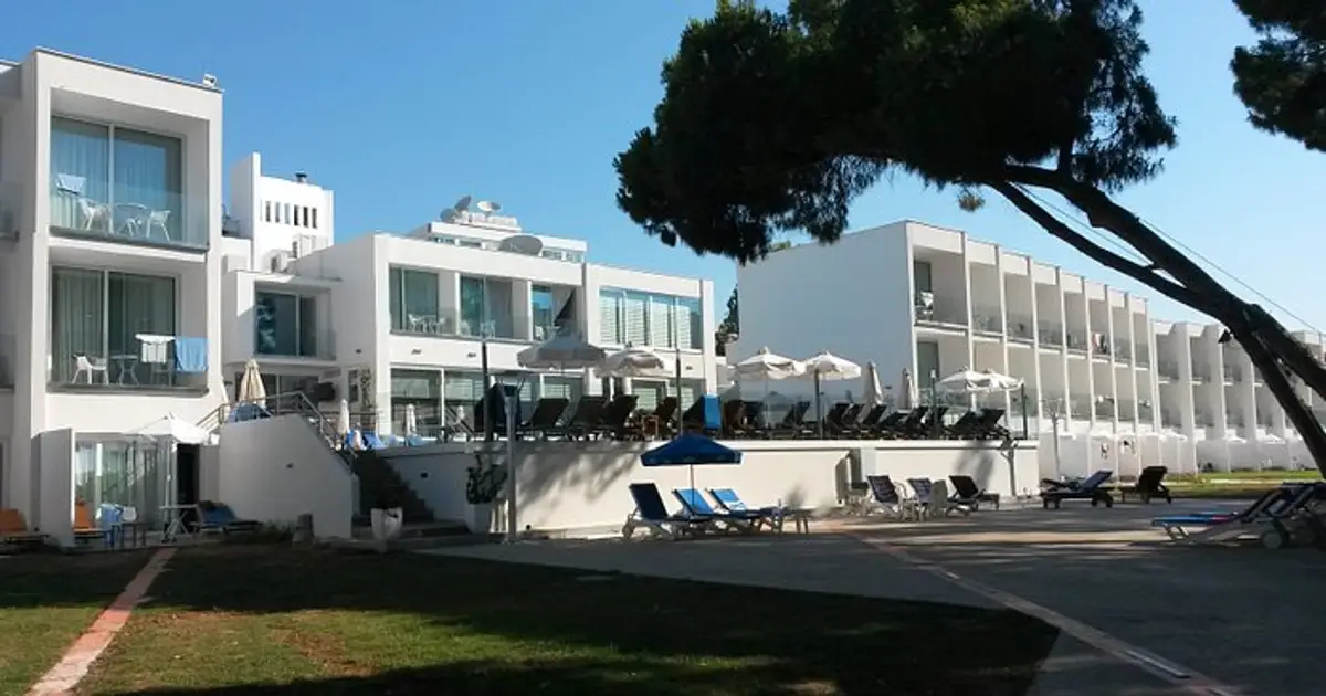 Park Beach Hotel