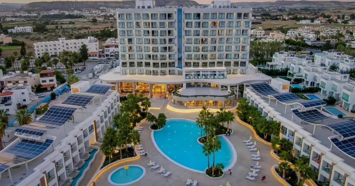 Radisson Beach Resort