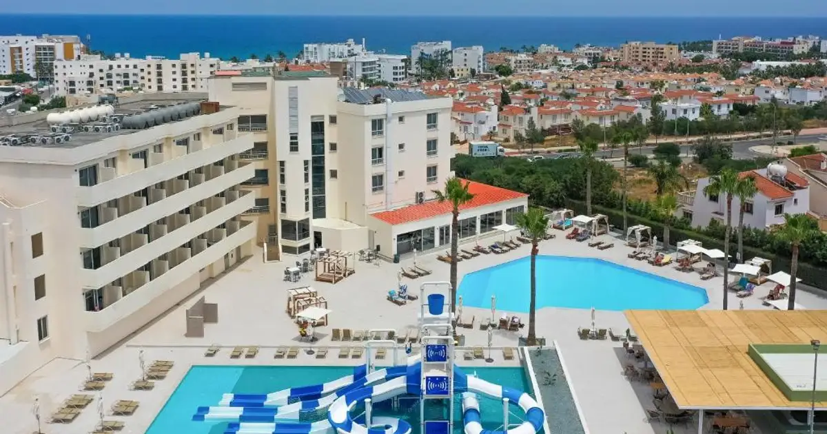 Toxotis Hotel