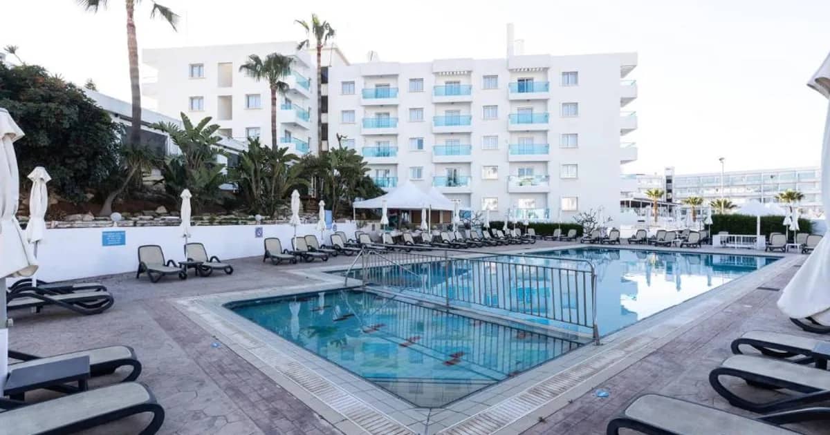 Vrissaki Hotel Apts