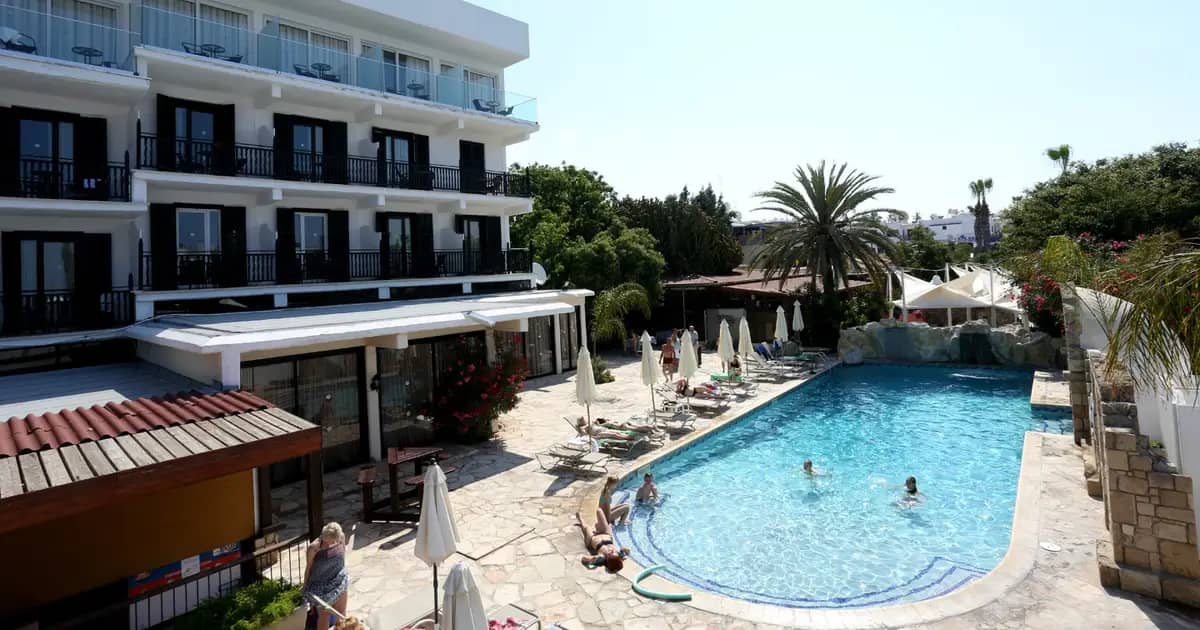 Dionysos Central Hotel