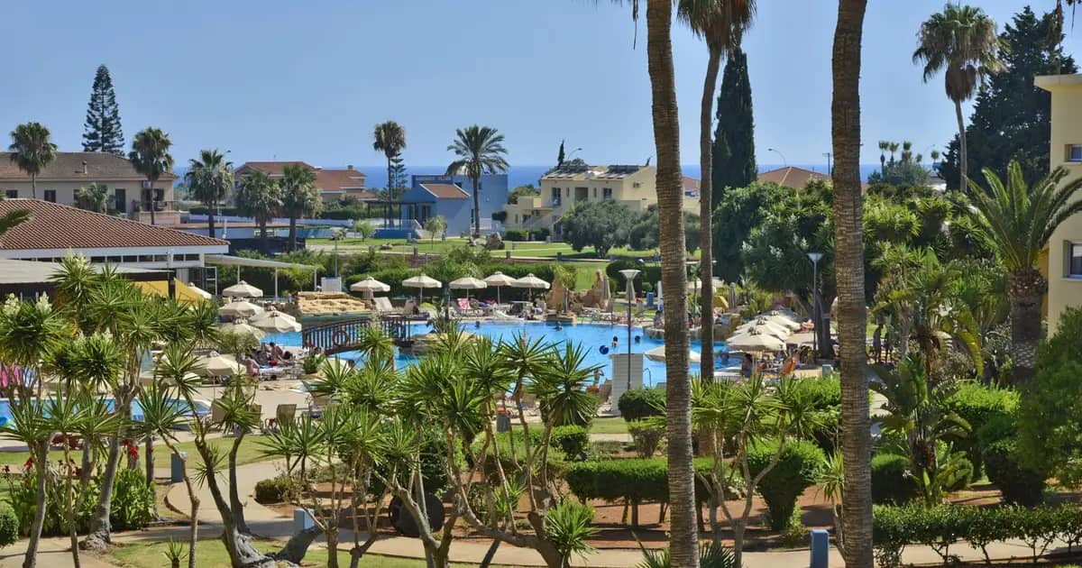 Makronisos Holiday Village