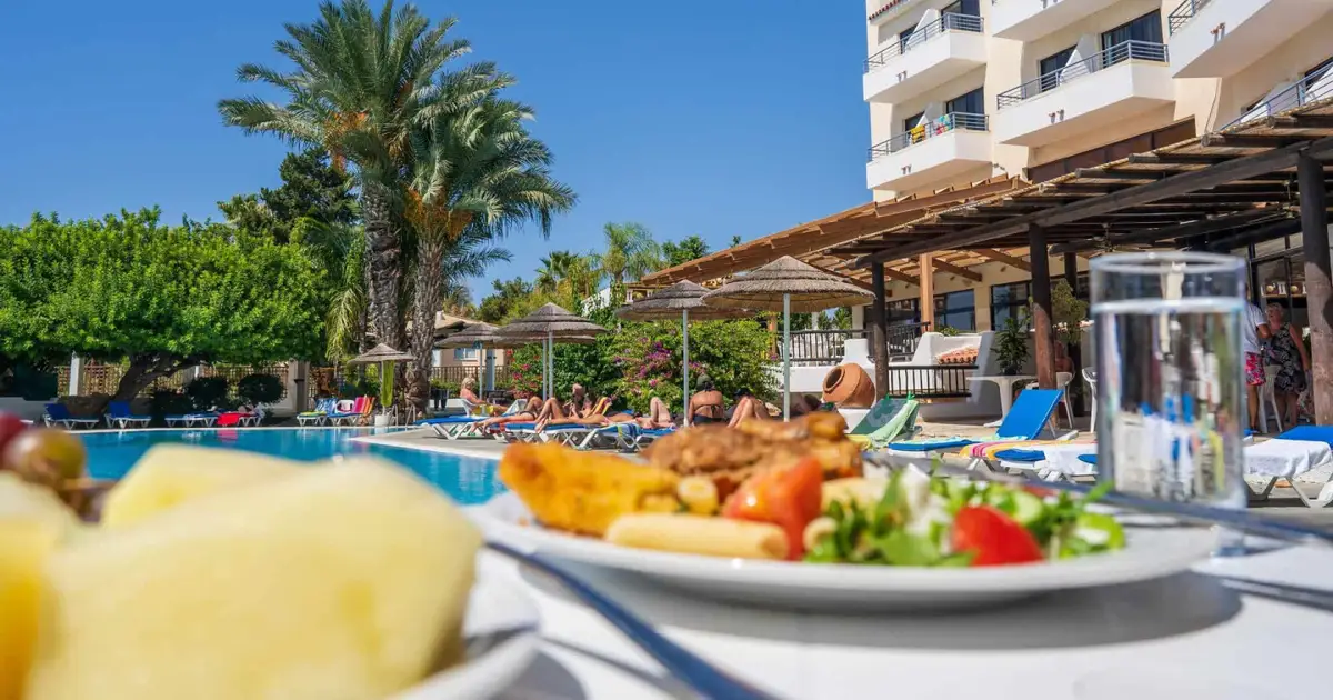 Paphos Gardens Hotel Apartments