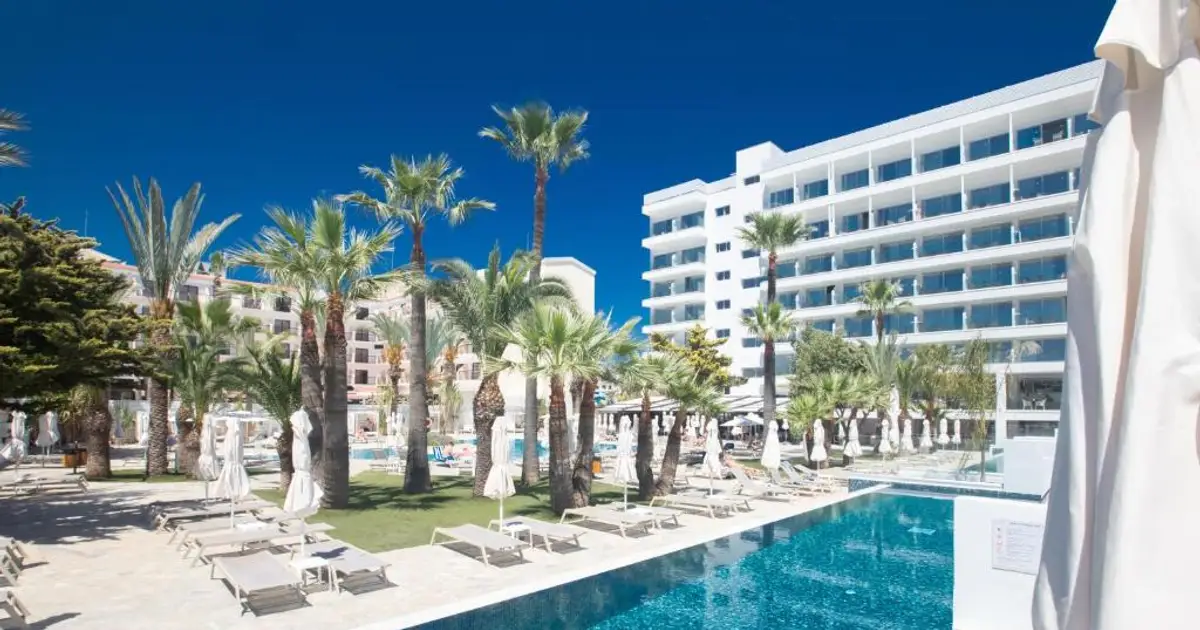 Bohemian Gardens Hotel