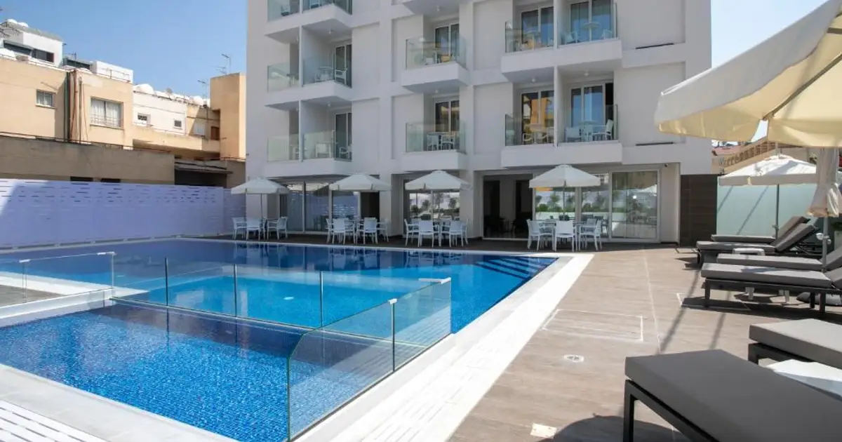 Best Western Plus Larco
