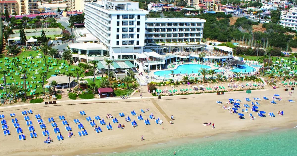 Sunrise Beach Hotel
