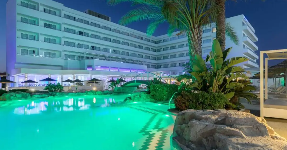 Tasia Maris Beach Hotel