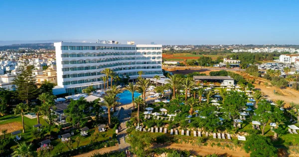 Crystal Springs Beach Hotel